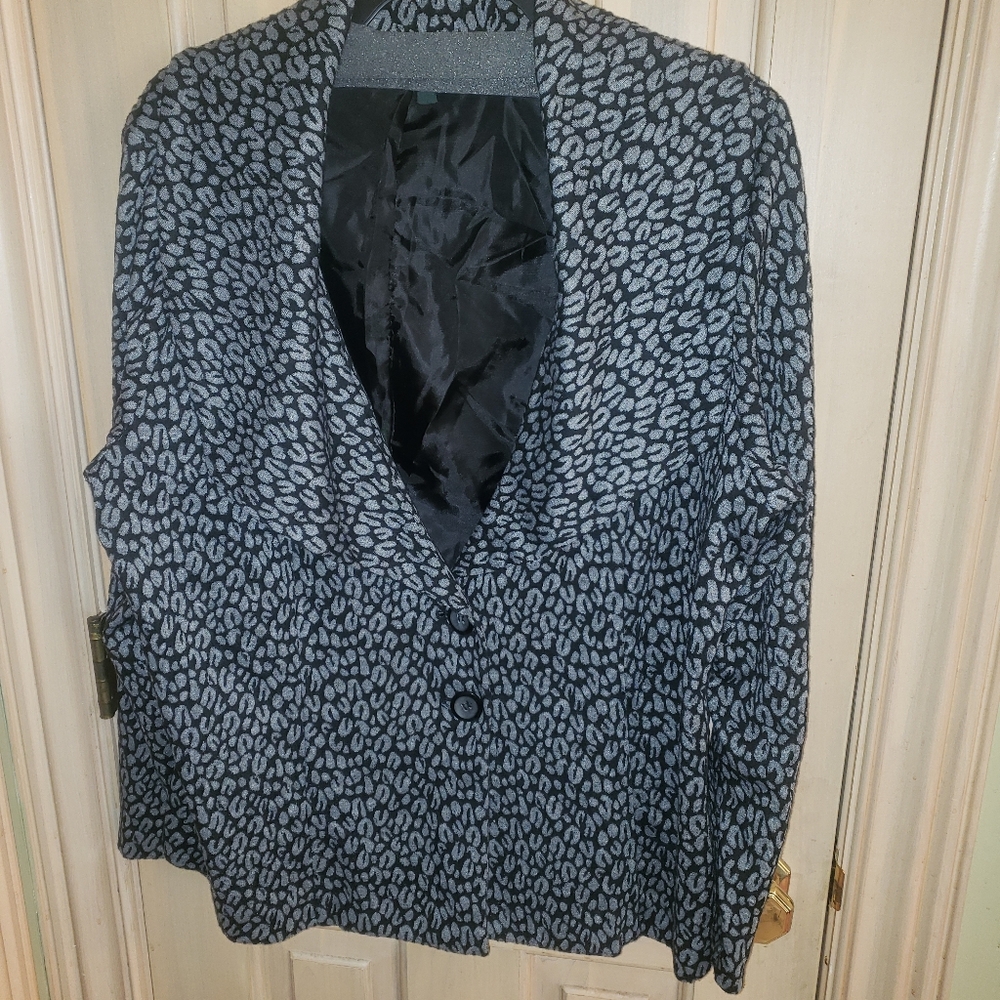 Womens plus Size 1X Harve Benard Animal Print Blazer Jacket - Picture 4 of 5